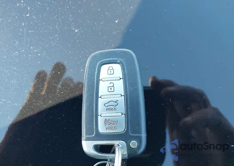 2012 Hyundai Sonata Limited 2.0T z USA, uszkodzony, nr VIN 5NPEC4AB3CH473600